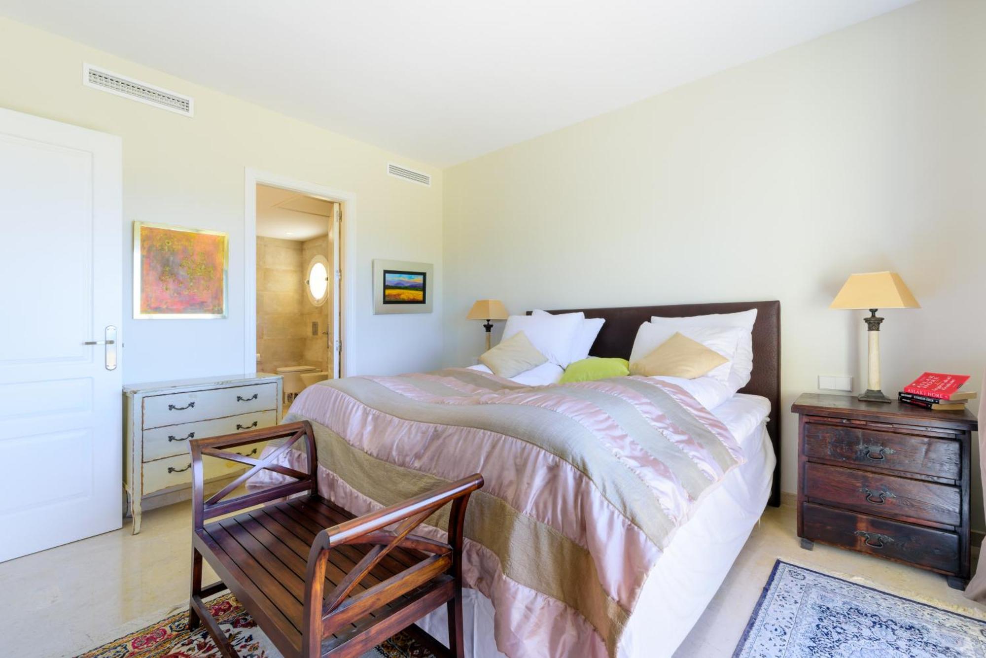 Elviria Hills Penthouse - Idyllic Golf & Sea View Oasis In * Marbellac